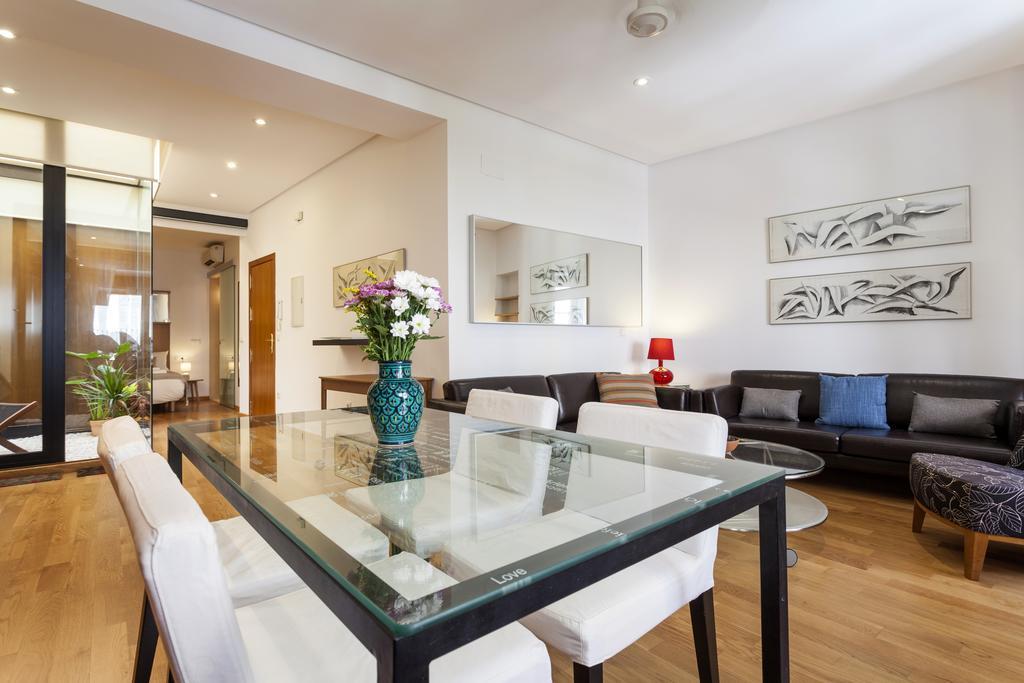 Artist'S Charming Design - Space Maison Apartments Sevilla Kültér fotó